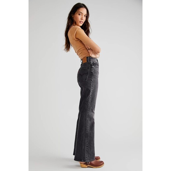 Levis Premium Womens Denim Jeans 70s High Rise Flare Black Gray Wide Leg NWT - Picture 2 of 13
